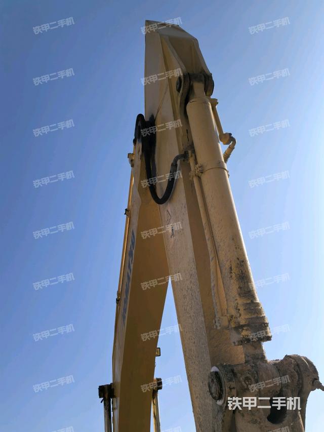 小臂整體右前（工作和回轉(zhuǎn)裝置）