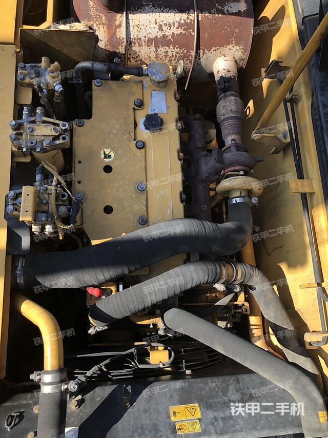 发动机整体俯视（整机外观）