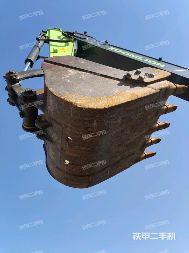 鏟斗45度（工作和回轉(zhuǎn)裝置）