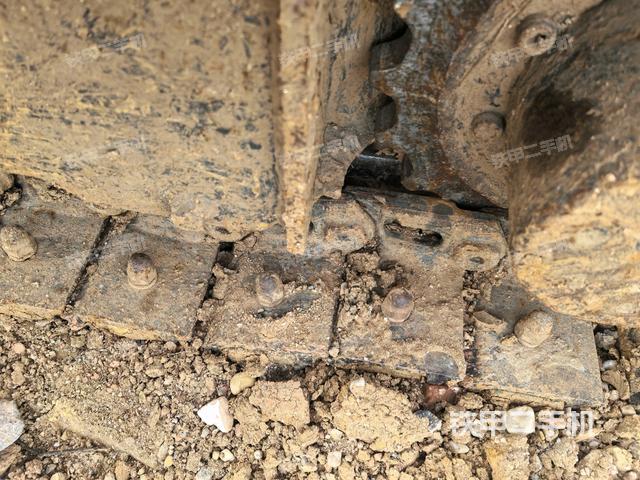 右側(cè)行走馬達(dá)蓋板（行走機(jī)構(gòu)）