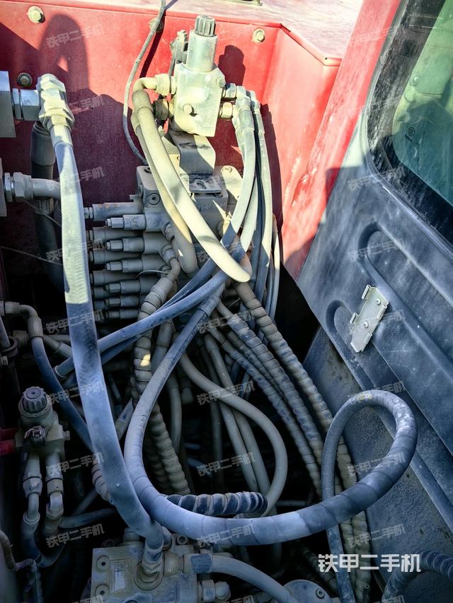 分配閥（上車部件）