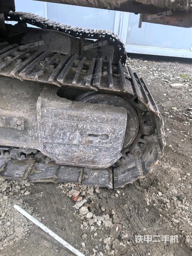 右側(cè)行走馬達蓋板（行走機構(gòu)）