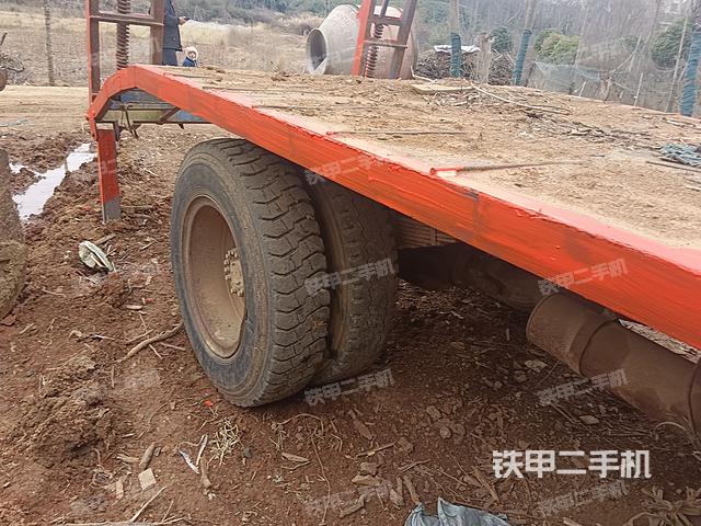 整機右側(cè)（設(shè)備外觀及核心部件）