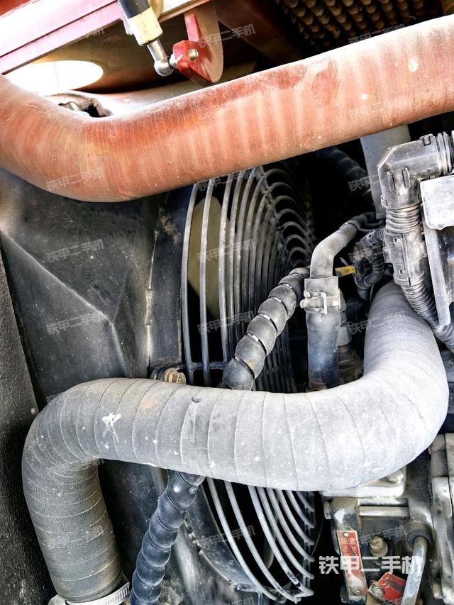 水箱+風(fēng)扇特寫（上車部件）
