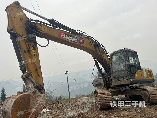 徐工XE200DA挖掘机