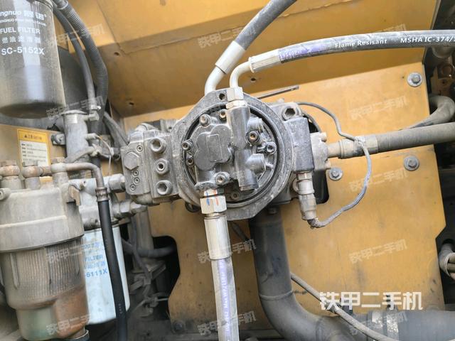 液壓泵室(大件艙室) 液壓泵室(大件艙室)