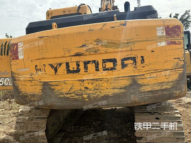 左后45(整機(jī)外觀) 左后45(整機(jī)外觀)