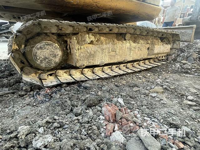 左側(cè)行走馬達(dá)蓋板（行走機(jī)構(gòu)）