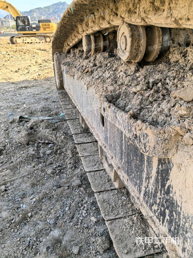 左托鏈輪和鏈筋（行走機構(gòu)）