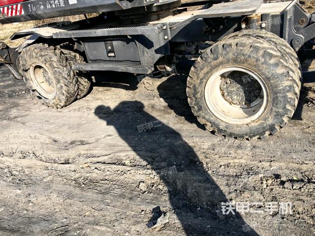 右側(cè)履帶整體?（行走機構(gòu)）