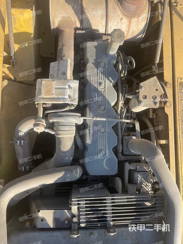 發(fā)動機(jī)整體俯視（整機(jī)外觀）