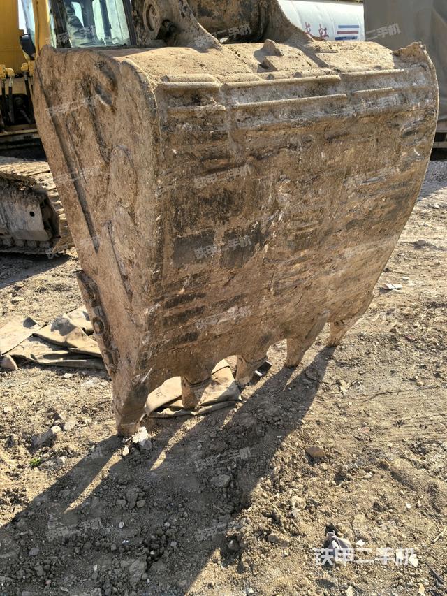 鏟斗45度（工作和回轉(zhuǎn)裝置）