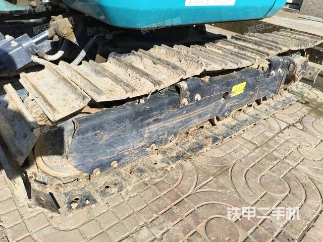 右側(cè)履帶整體?（行走機(jī)構(gòu)）