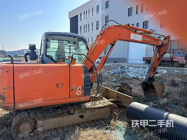 整機右后45°(整機外觀) 整機右后45°(整機外觀)