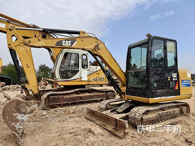卡特彼勒CAT®305.5E2 小型液压挖掘机