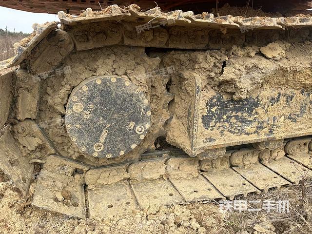 左側(cè)履帶整體?（行走機(jī)構(gòu)）