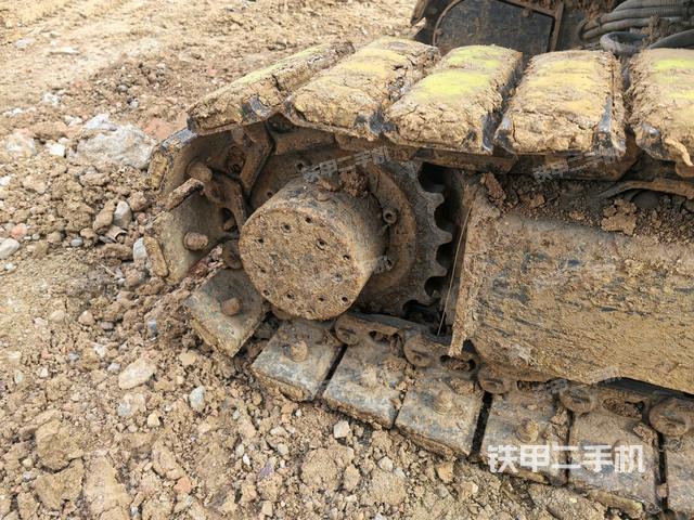 左側(cè)行走馬達(dá)蓋板（行走機(jī)構(gòu)）