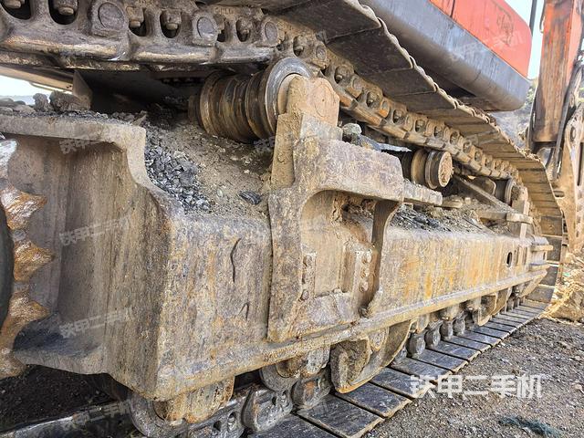 左導(dǎo)向輪(行走機(jī)構(gòu)) 左導(dǎo)向輪(行走機(jī)構(gòu))