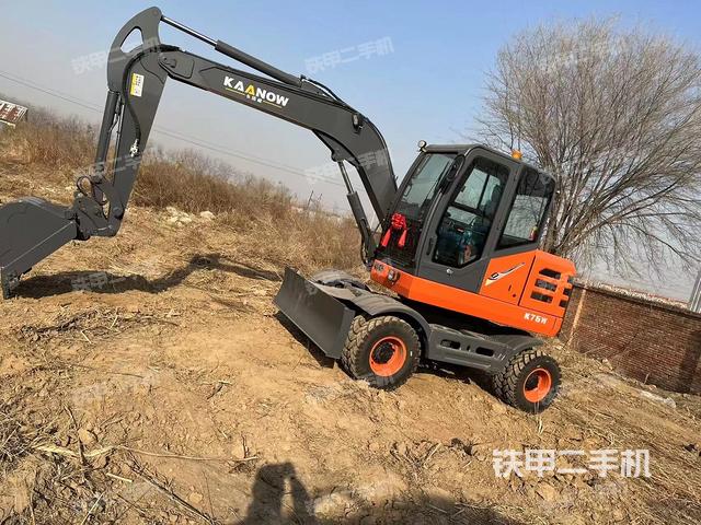 整機(jī)右后45°(整機(jī)外觀) 整機(jī)右后45°(整機(jī)外觀)