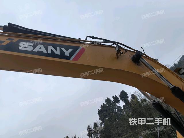 大臂整體?右側(cè)(工作和回轉(zhuǎn)裝置) 大臂整體?右側(cè)(工作和回轉(zhuǎn)裝置)