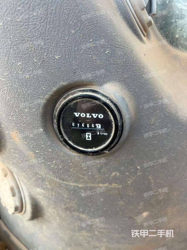 駕駛室整體（整機(jī)外觀）