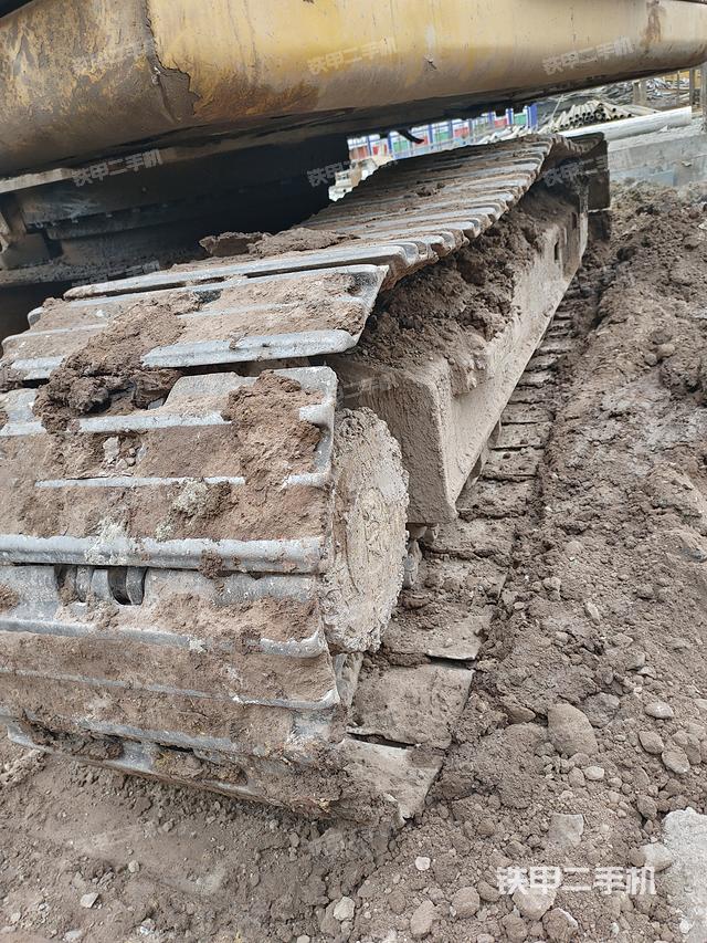 单侧履带整体（整机外观）