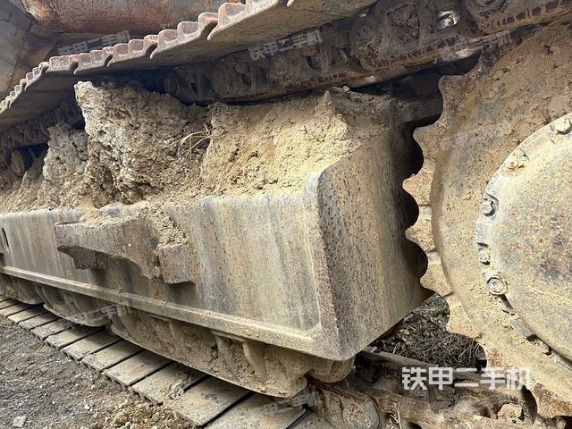 左側(cè)行走馬達(dá)蓋板（行走機(jī)構(gòu)）