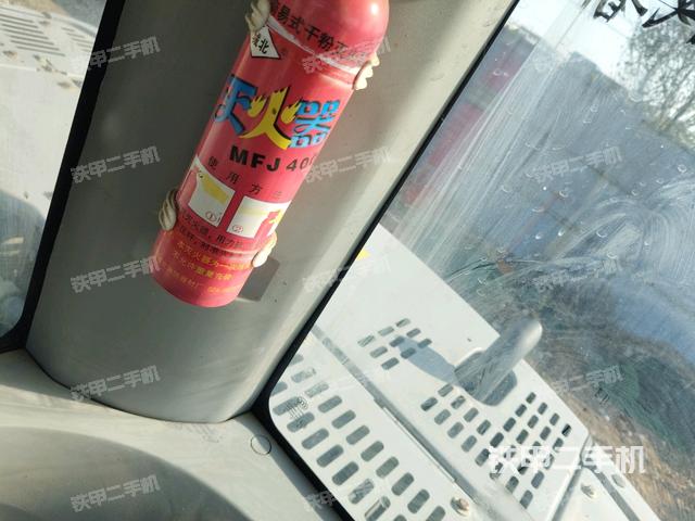 后窗玻璃角標(biāo)（駕駛室部分）