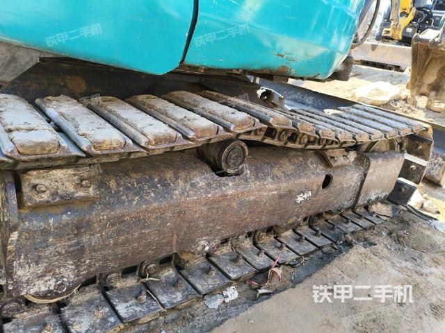 左側(cè)履帶整體?（行走機(jī)構(gòu)）