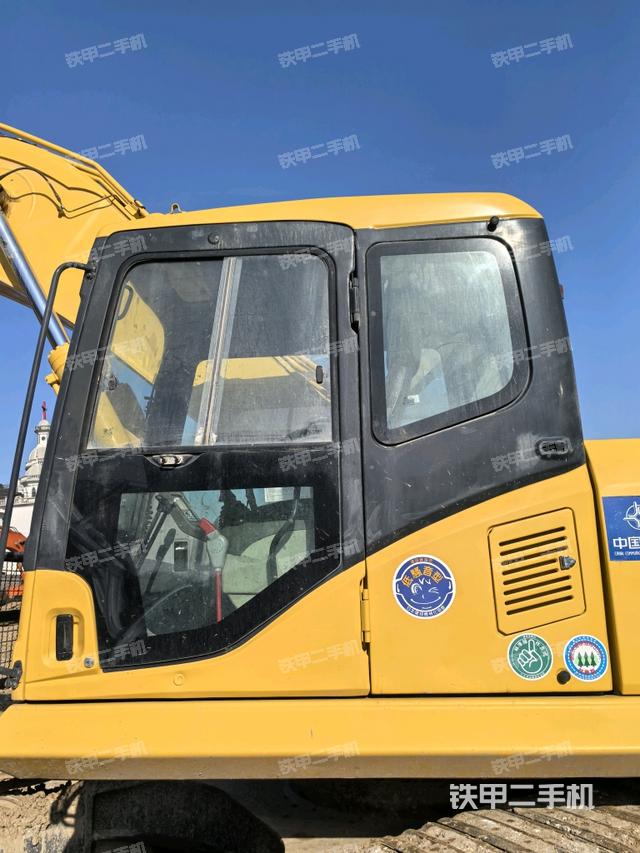 駕駛室正側(cè)（駕駛室部分）