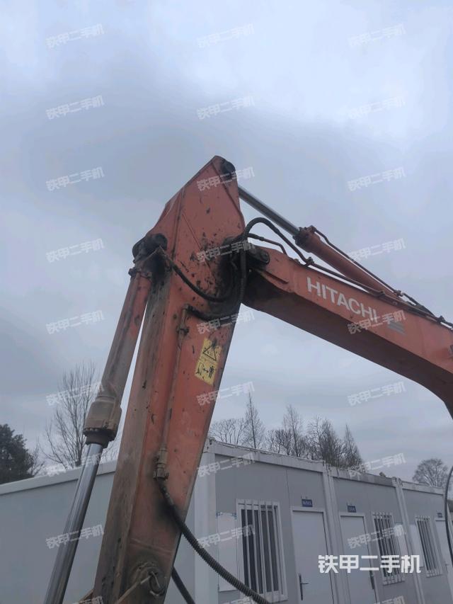 小臂整體左后（工作和回轉(zhuǎn)裝置）