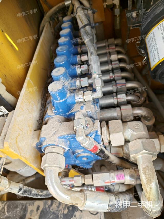 分配閥（上車部件）