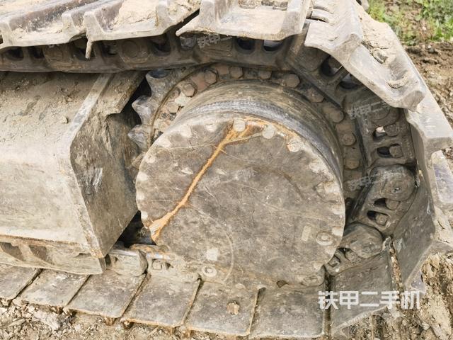 右驅(qū)動(dòng)輪(行走機(jī)構(gòu)) 右驅(qū)動(dòng)輪(行走機(jī)構(gòu))