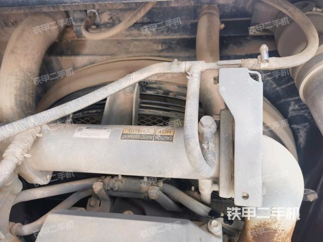 水箱+風(fēng)扇特寫(上車部件) 水箱+風(fēng)扇特寫(上車部件)