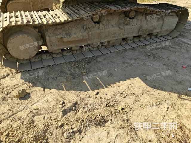 右側行走馬達蓋板（行走機構）