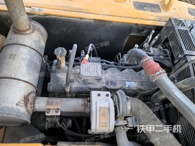 發(fā)動機(jī)整體俯視(整機(jī)外觀) 發(fā)動機(jī)整體俯視(整機(jī)外觀)
