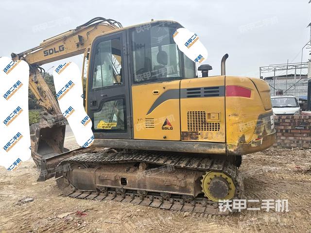 右后45（整機外觀）