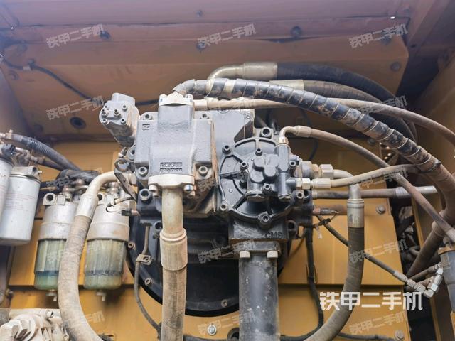 液壓泵室(大件艙室) 液壓泵室(大件艙室)