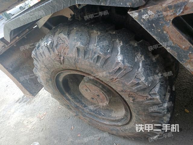 右導(dǎo)向輪(行走機(jī)構(gòu)) 右導(dǎo)向輪(行走機(jī)構(gòu))