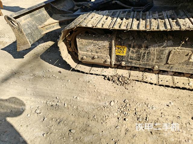 左導(dǎo)向輪（行走機(jī)構(gòu)）