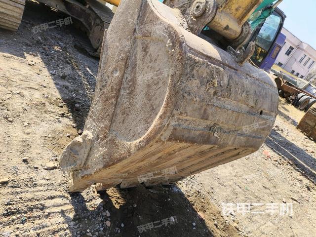 鏟斗45度（工作和回轉(zhuǎn)裝置）