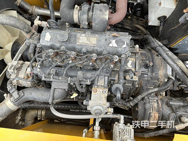 发动机整体俯视（整机外观）