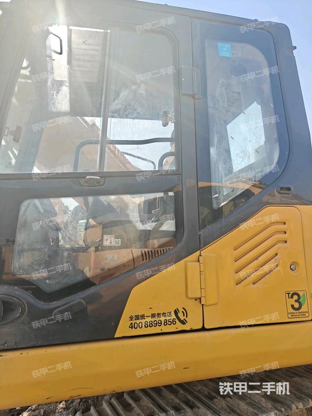 駕駛室正側(cè)（駕駛室部分）