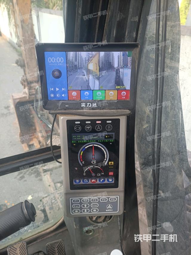 顯示屏?(駕駛室部分) 顯示屏?(駕駛室部分)