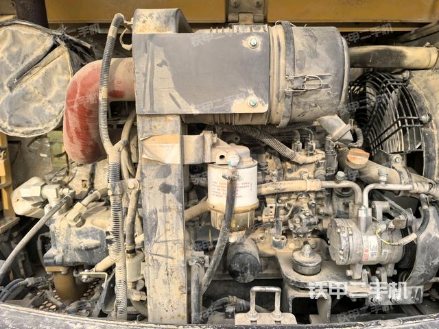 發(fā)動(dòng)機(jī)整體俯視（整機(jī)外觀）