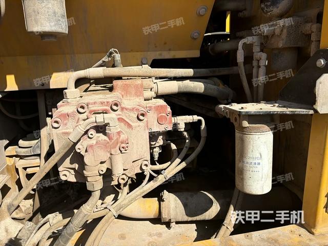 液壓泵室（大件艙室）