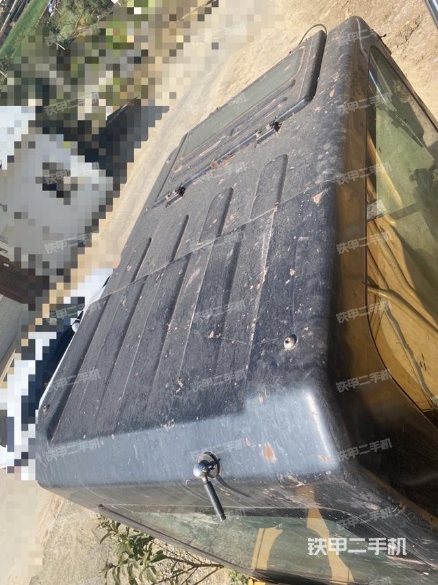 駕駛室頂部（整機(jī)外觀）