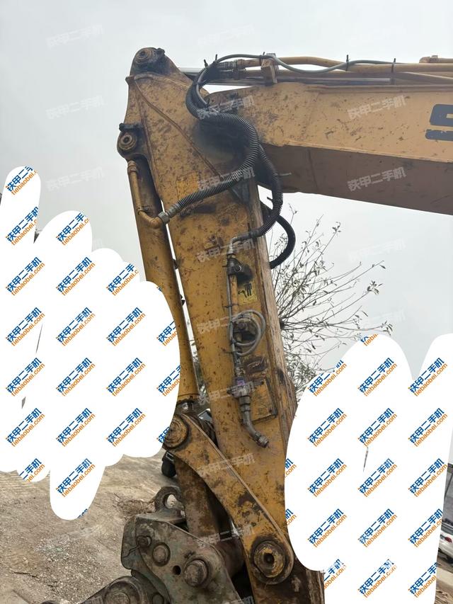 小臂整體左后（工作和回轉(zhuǎn)裝置）