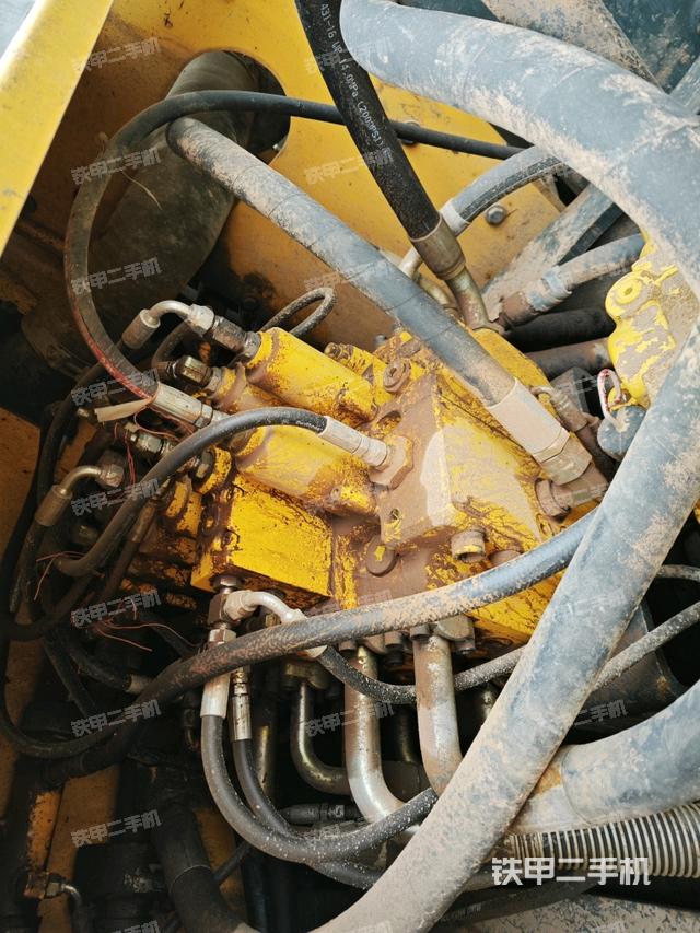 分配閥（上車部件）