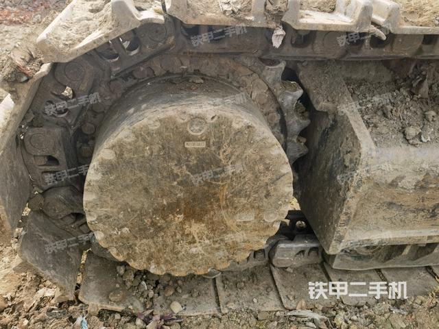 左驅(qū)動(dòng)輪(行走機(jī)構(gòu)) 左驅(qū)動(dòng)輪(行走機(jī)構(gòu))